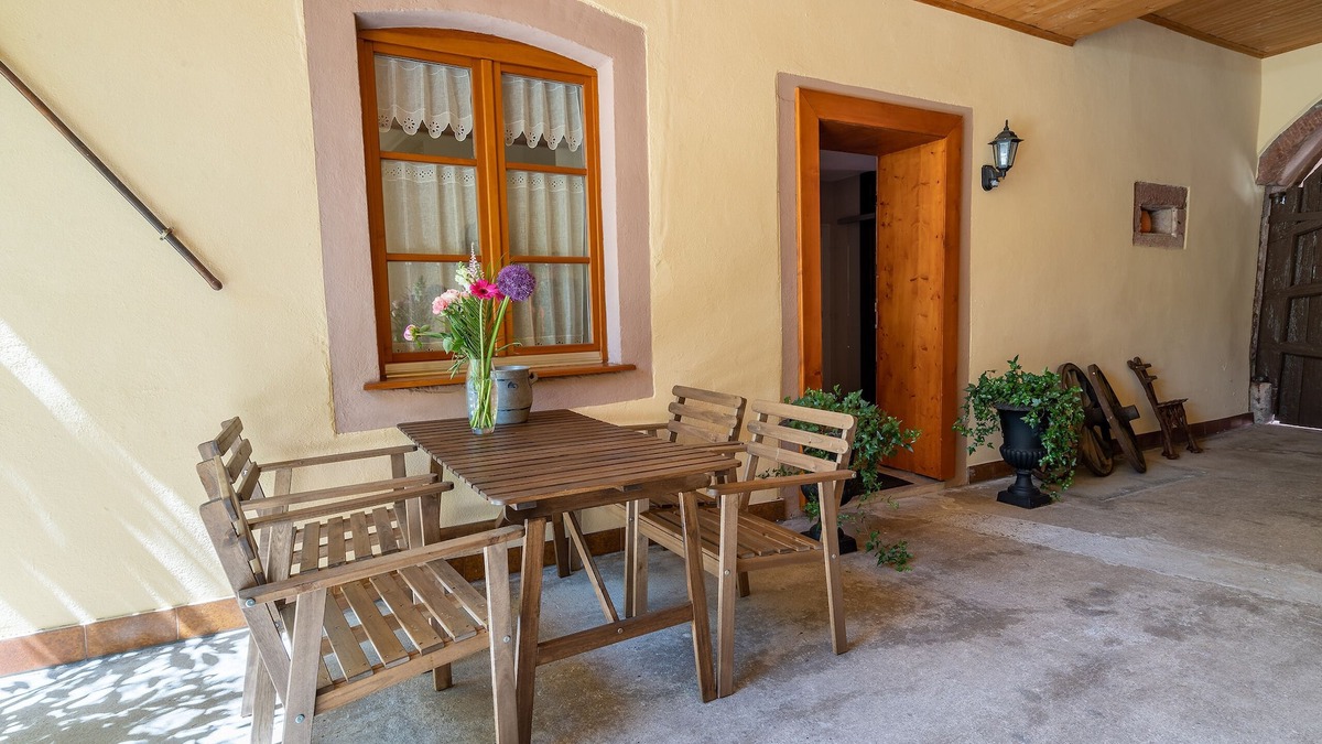 Saint-Hippolyte Apartment | Charming furnished accommodation at the foot of the Haut-Koenigsbourg - Le Porche *