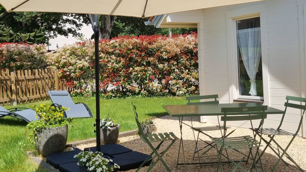 Grosrouvre House | Charming gîte - rated 3* in Montfort l'Amaury