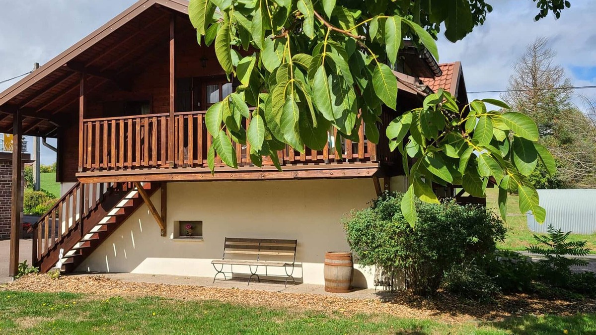 Le Val-d'Ajol Cottage | "Charming Gîte with Balcony, Near Spa and Ski Resorts in Plombières-les-Bains"