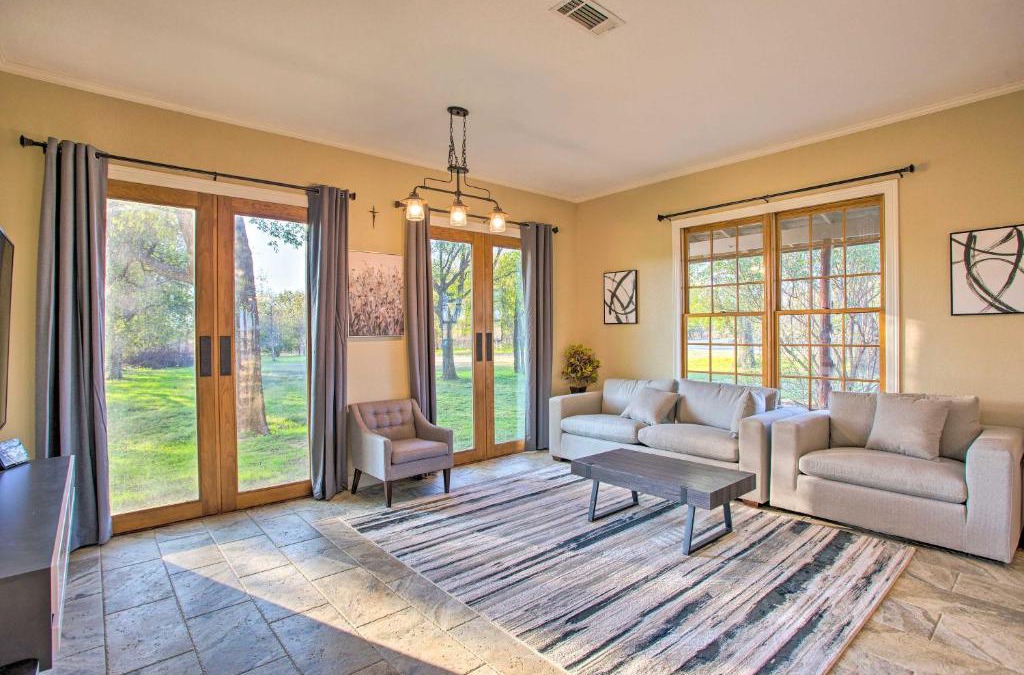 Gainesville House | Charming Gainesville Retreat Barn, Horses Welcome