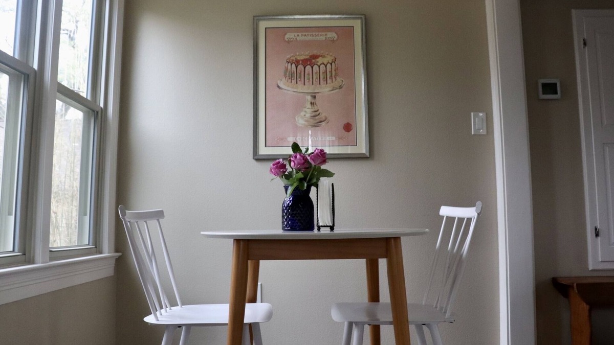 Hancock Cottage | Charming getaway in the heart of historic Hancock Neighborhood.