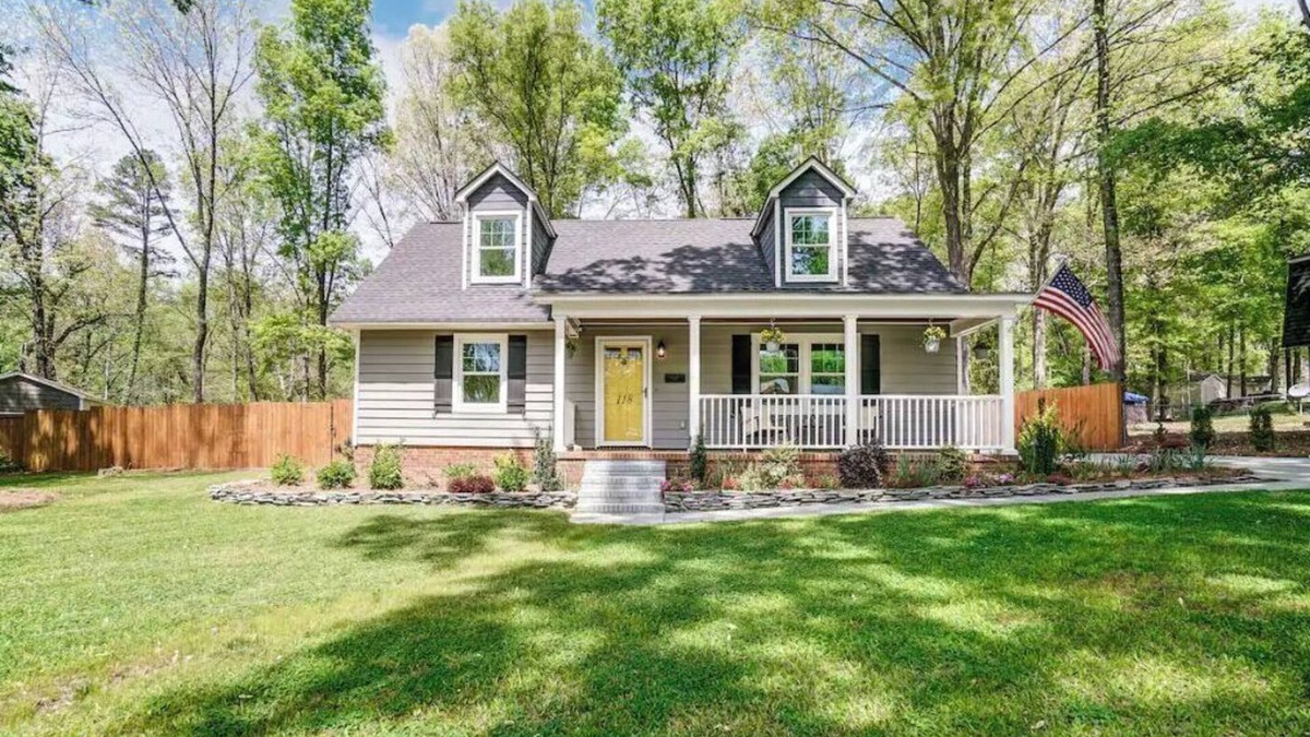 Fort Mill House | Charming Getaway on the Greenway!