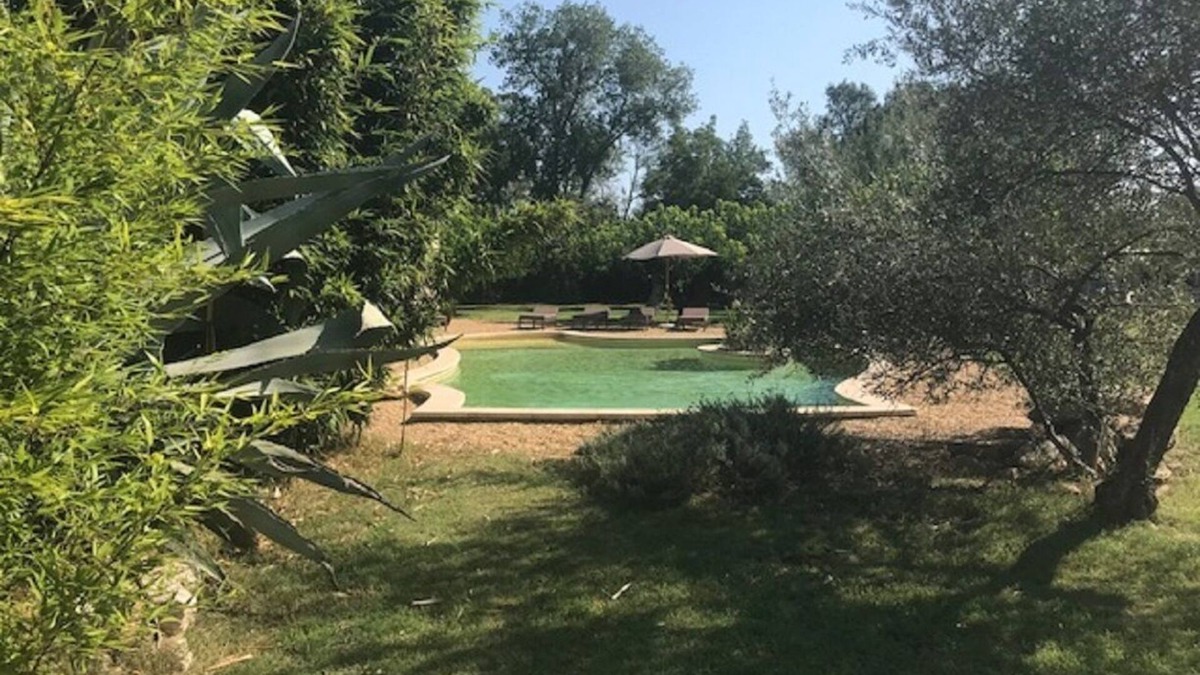 Vezenobres House | Charming gite and house 80 m², swimming pool (15x8), landscaped grounds near Uzès.