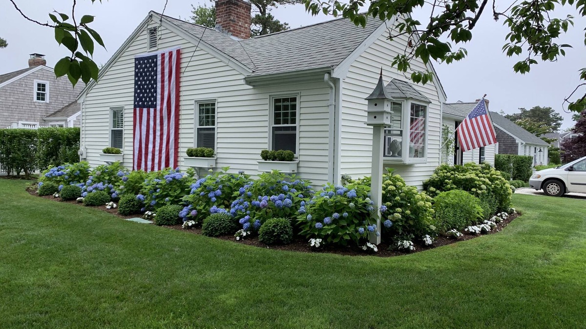 Chatham House | Charming/Great Location/Walk to town/baseball field