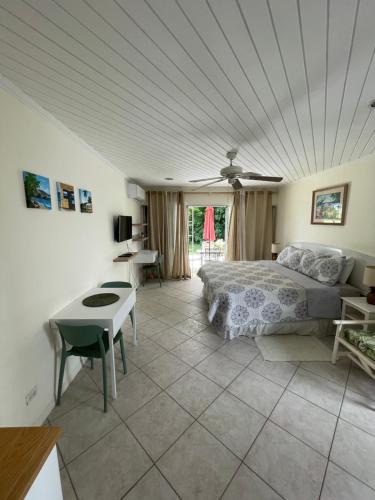 Rockley House | Charming Ground-Floor Studio in South Coast Barbados