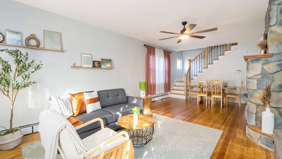 Hellertown House | Charming Hellertown 3-Bedroom with A/C, Your Comfortable Home Awaits