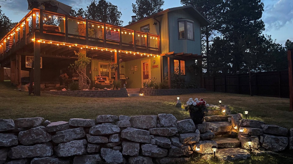 Custer House | Charming Hillside Hideaway with great views. NO CLEANING FEE