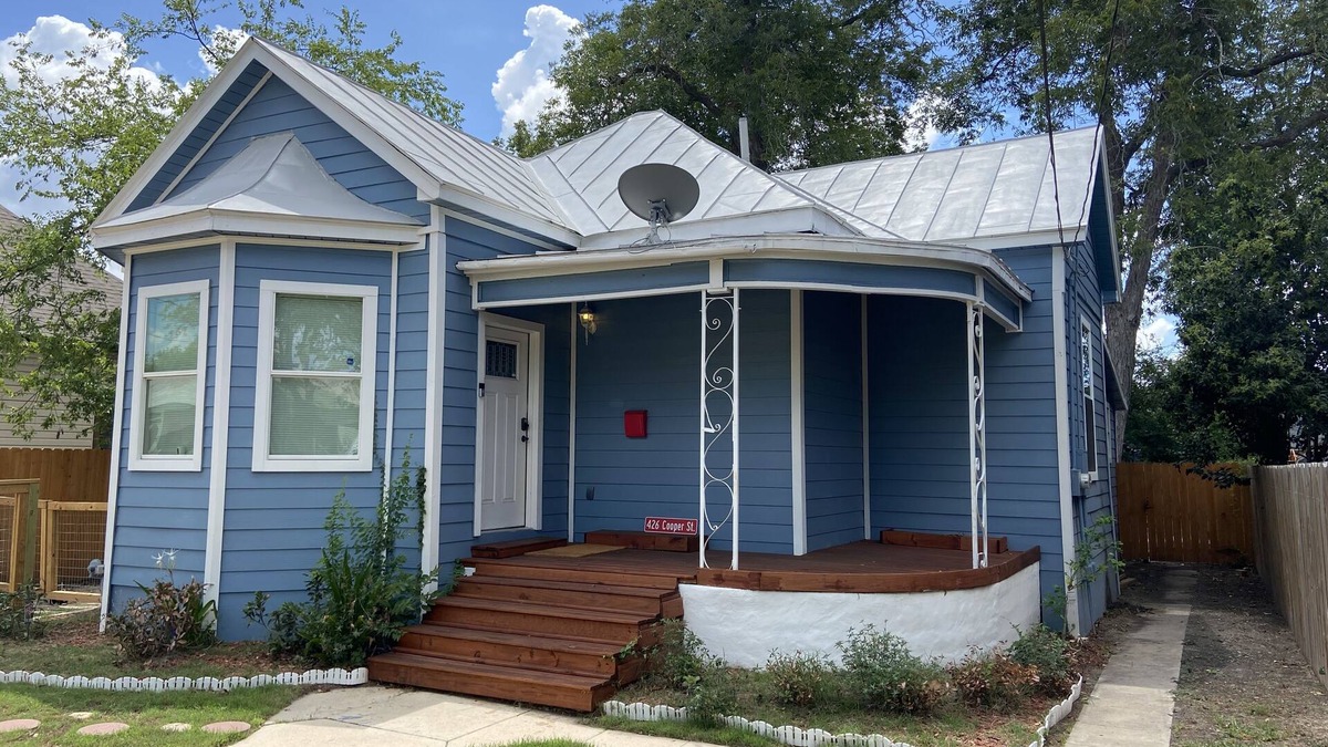 Denver Heights House | Charming Historic Home + Perfect Location (8 min to DT)