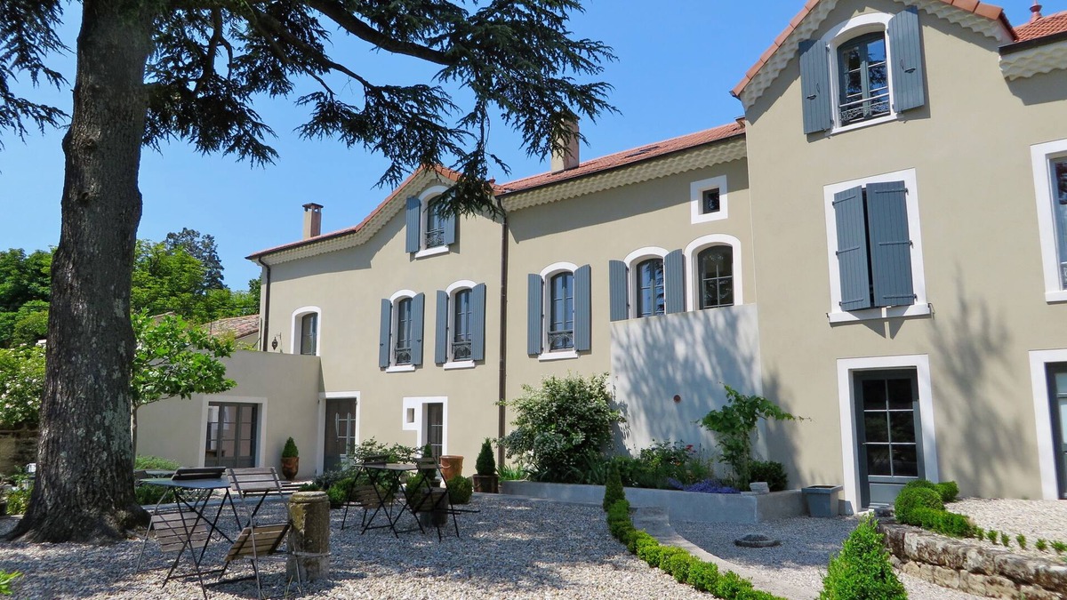 Vernoux-en-Vivarais Villa | Charming house with swimming pool