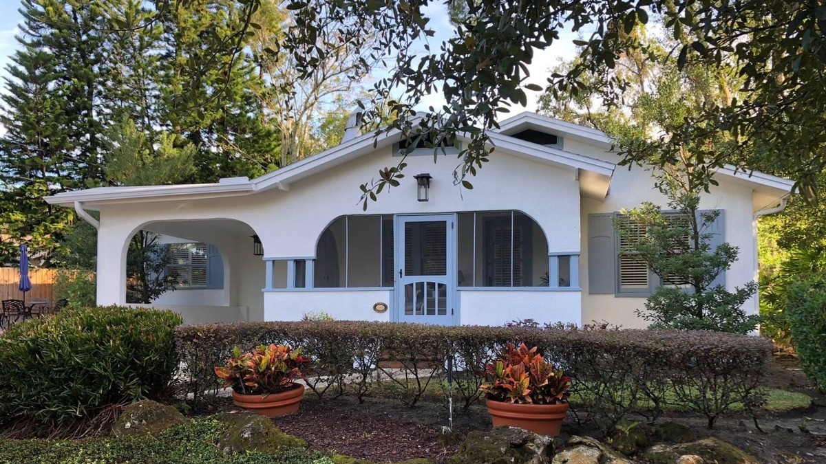Winter Park House | Charming home 3 blocks from historic Park Avenue & one block from Lake Virginia