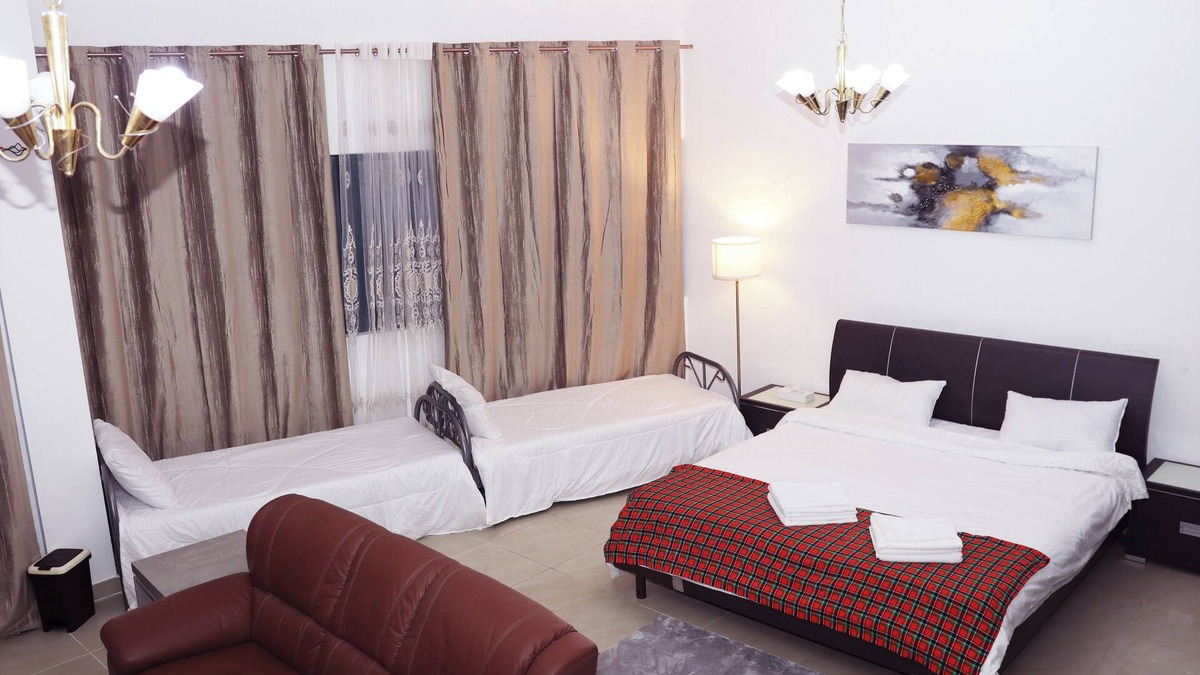 Al Khan Bed & Breakfast | Charming home away from your home with WiFi, fitness room in lovely Sharjah.