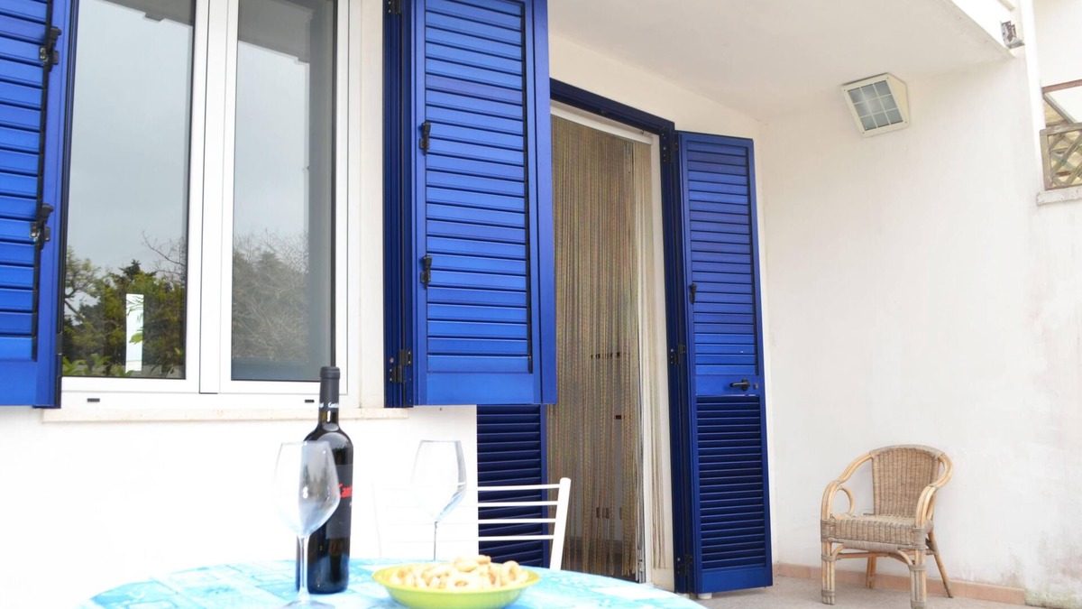 San Foca House | Charming Home On the Beach with Spacious Terraces & Garden