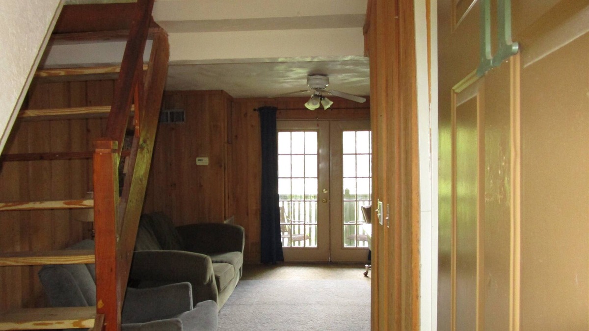 Mayo Hotel | Charming hotel in Mayo with AC, WiFi, fitness room