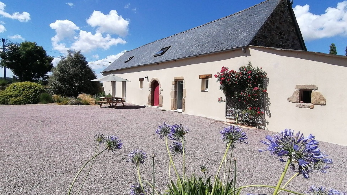 Quemper-Guezennec House | Charming house in the countryside