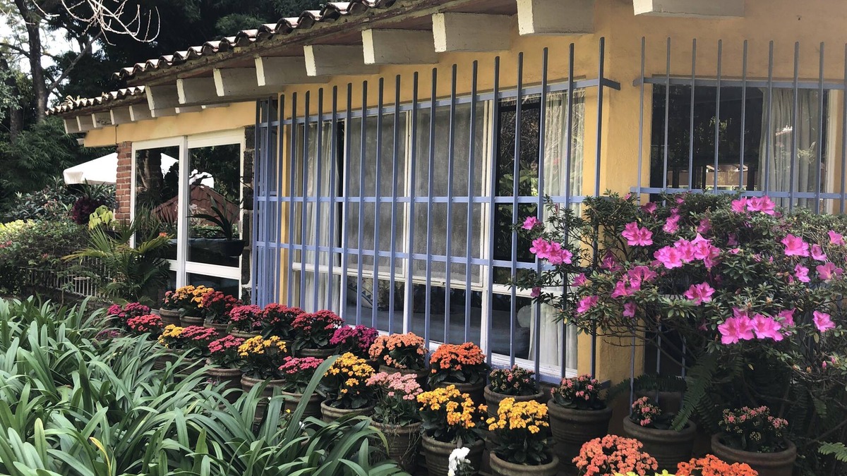 Santo Domingo House | Charming House And Garden Overlooking The Mountains In A Magical Valley