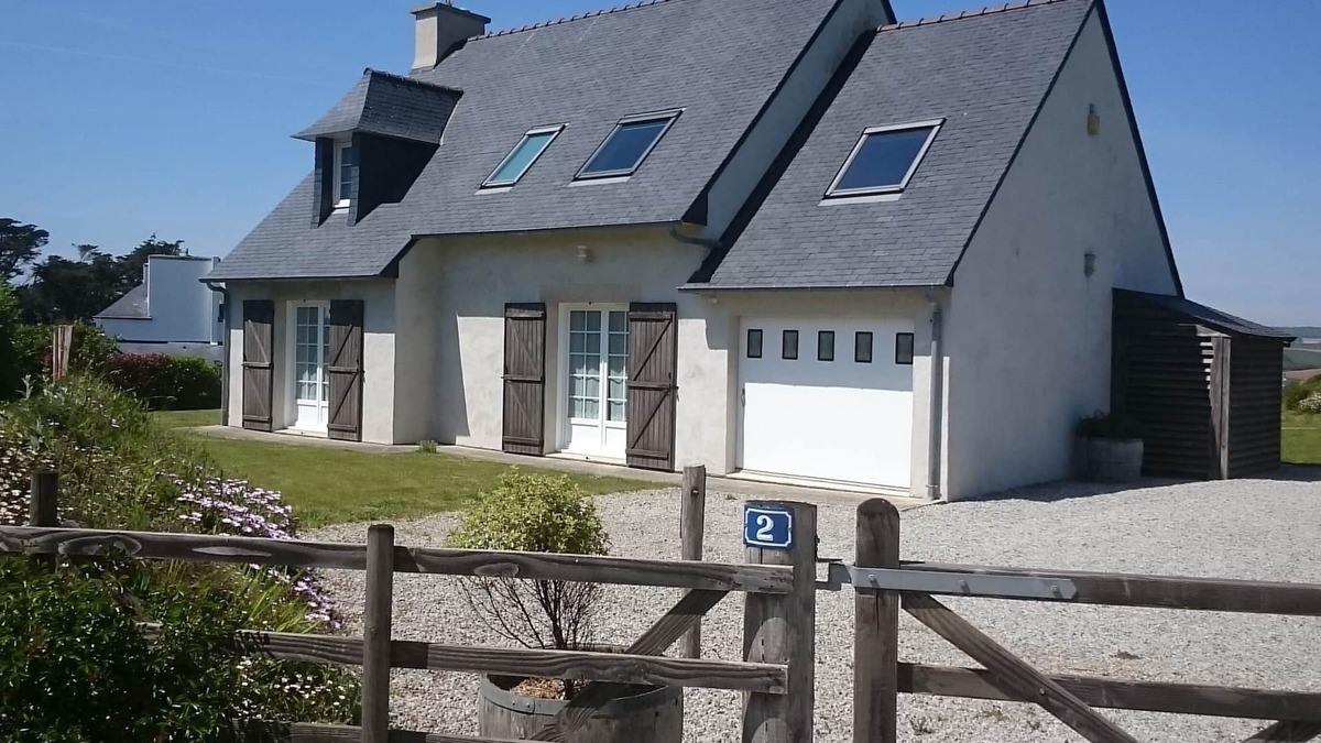 Plomodiern House | Charming house built in 2008 with lots of character and very comfortable.
