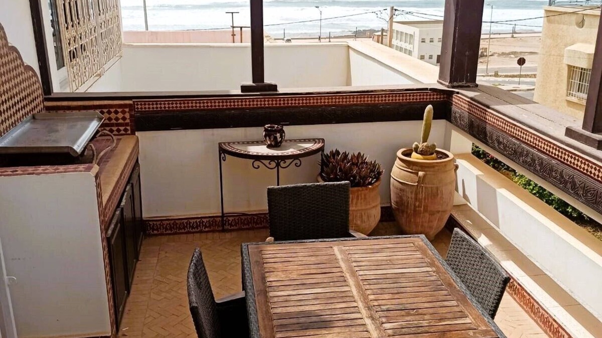 Tnine Aglou House | Charming house facing the sea