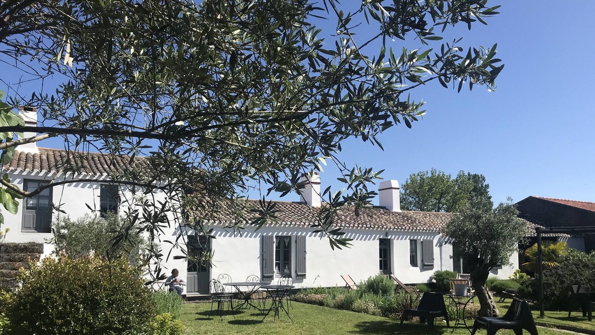L'Epine Hotel | Charming house facing south on the island of Noirmoutier