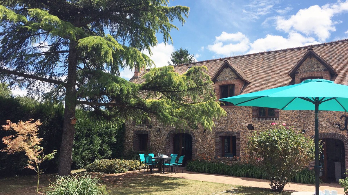 Bretagnolles House | Charming house for 6 to 8 people 1 hour from Paris in a village on the edge of a forest