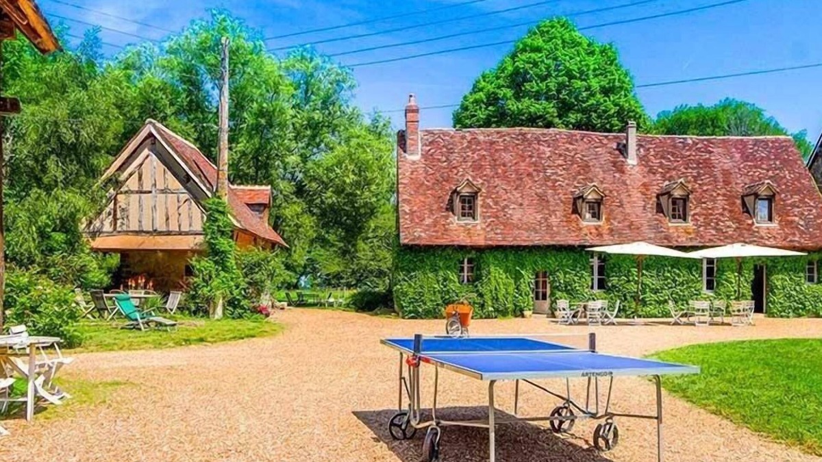 Chapelle-Royale House | Charming house at 1:30 from Paris