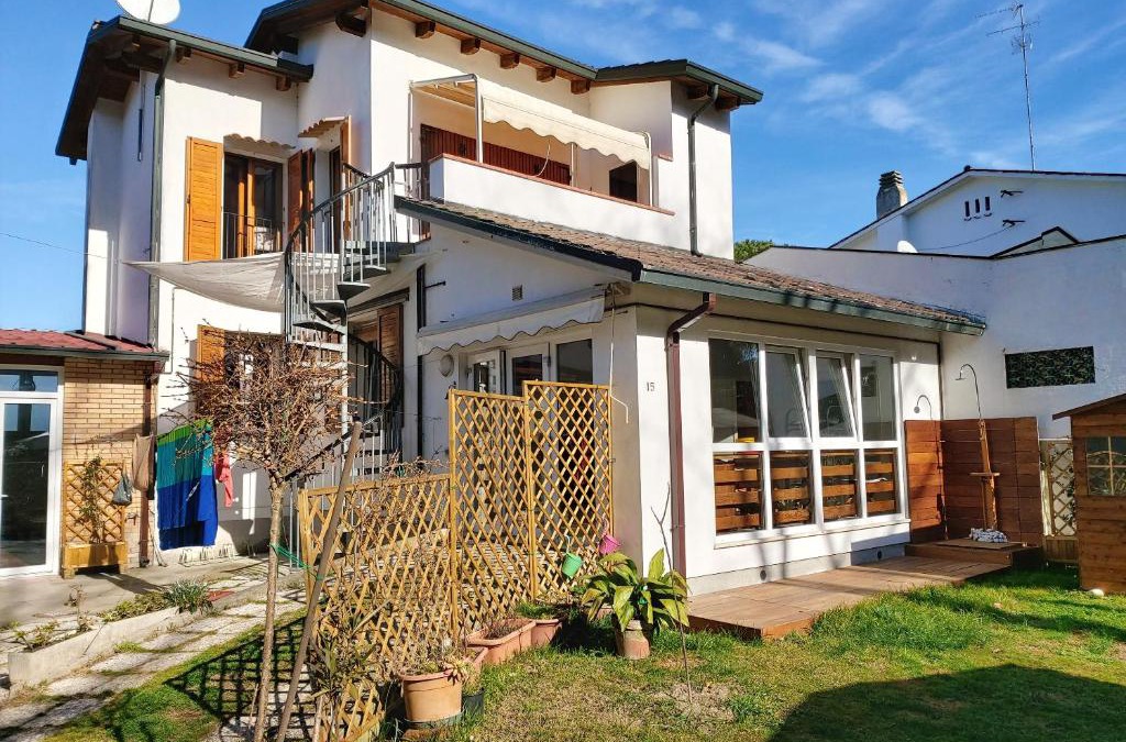 Marina di Ravenna House | Charming house in Marina di Ravenna with fenced garden