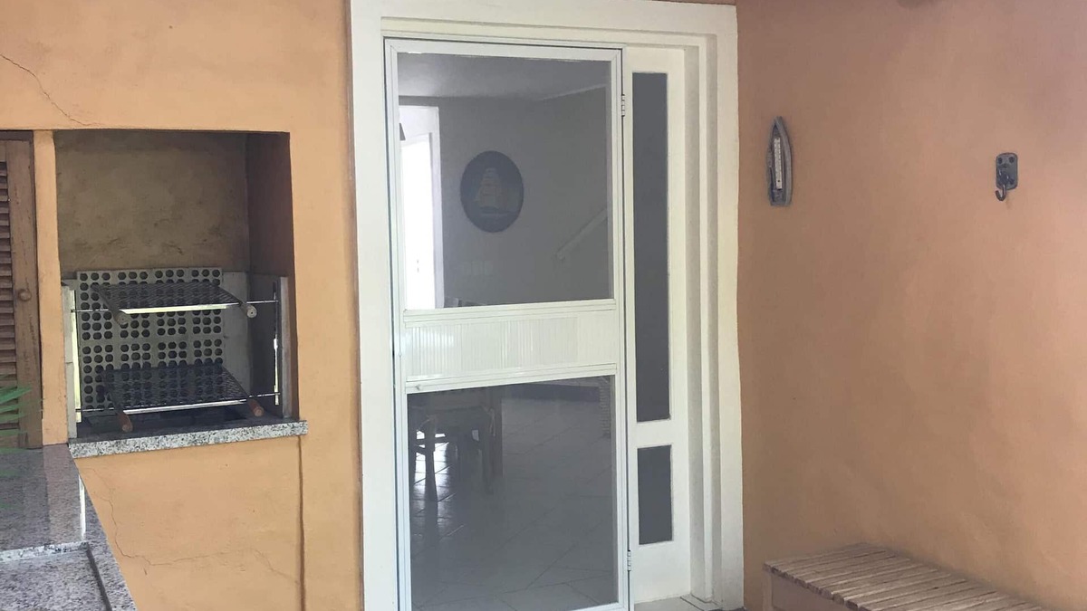 Camburi House | Charming house in gated community - 350m from the beach