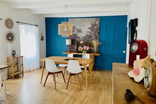 Nieul-sur-Mer House | Charming house near Ile de Ré with terrace