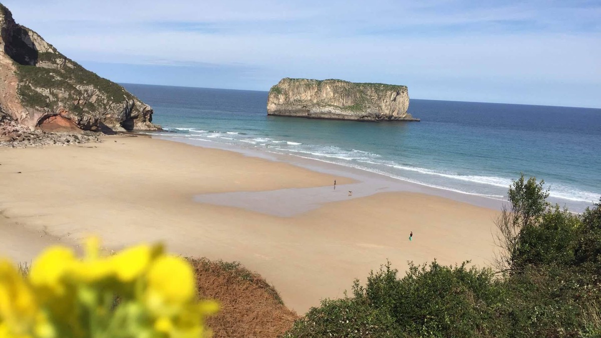 Andrin Cottage | Charming house, next to the sea, golf and the mountains, in Andrin-Llanes