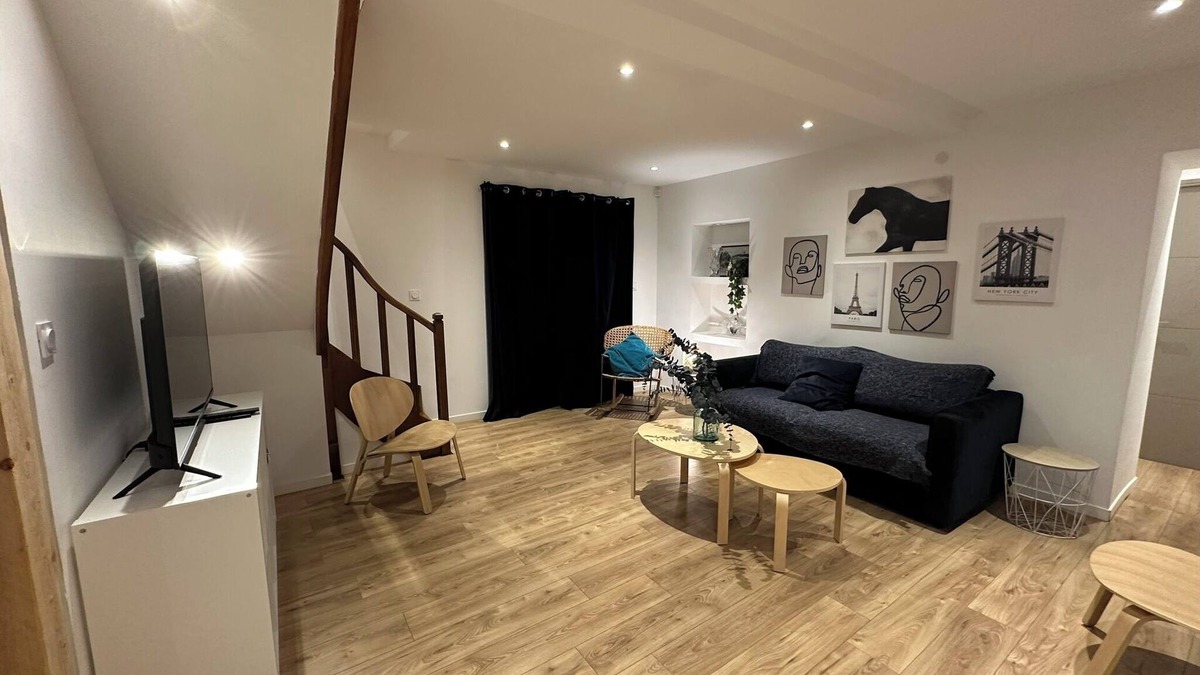 Jonage House | Charming house with garden near Lyon, airport and Eurexpo