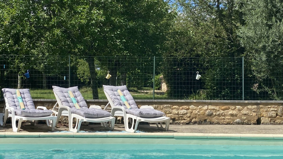 Antigny House | Charming house with heated pool 30 minutes from Futuroscope