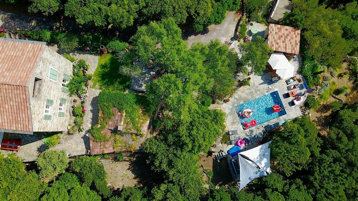 Farinole House | Charming house with sea view, swimming pool and 10 minutes walk from the beach.