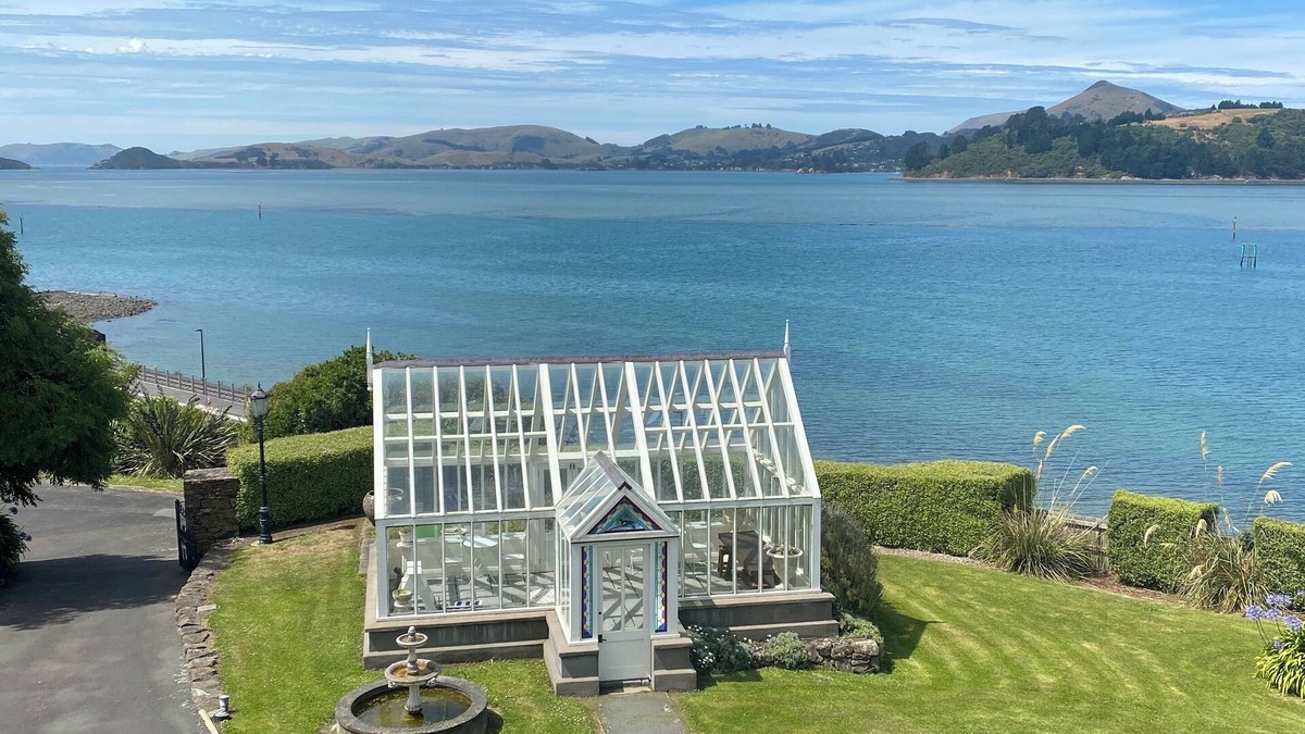 Dunedin House | Charming house with WiFi in welcoming Dunedin