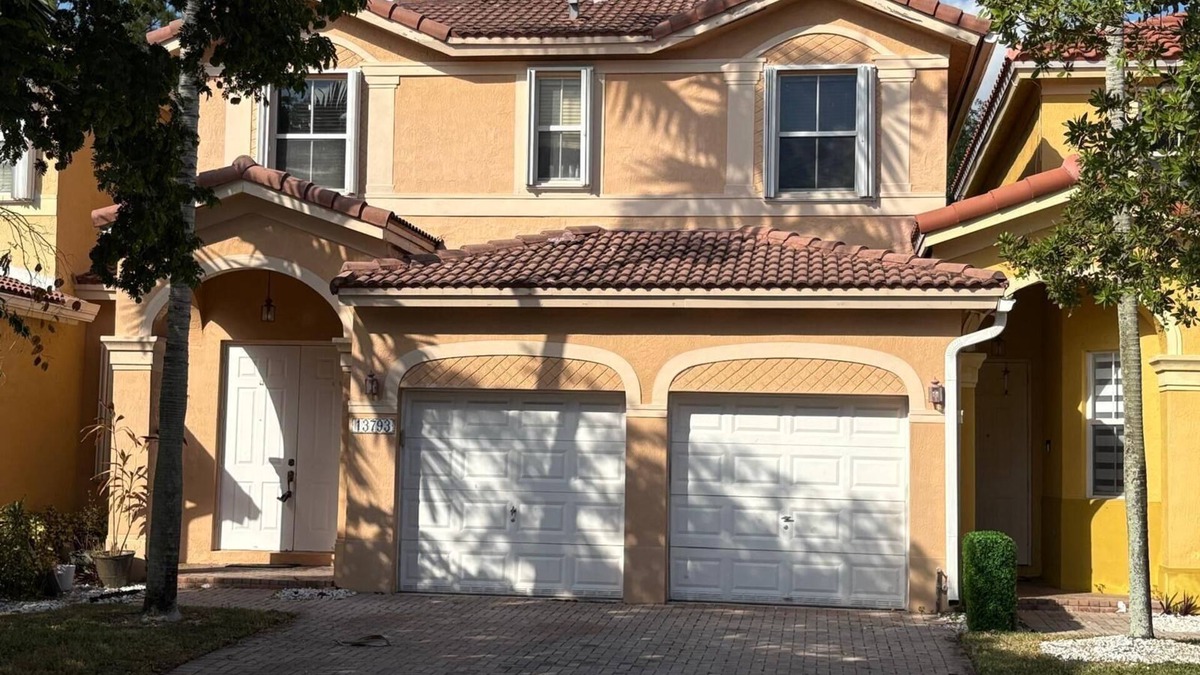 The Hammocks House | Charming house with WiFi and AC in beautiful Miami