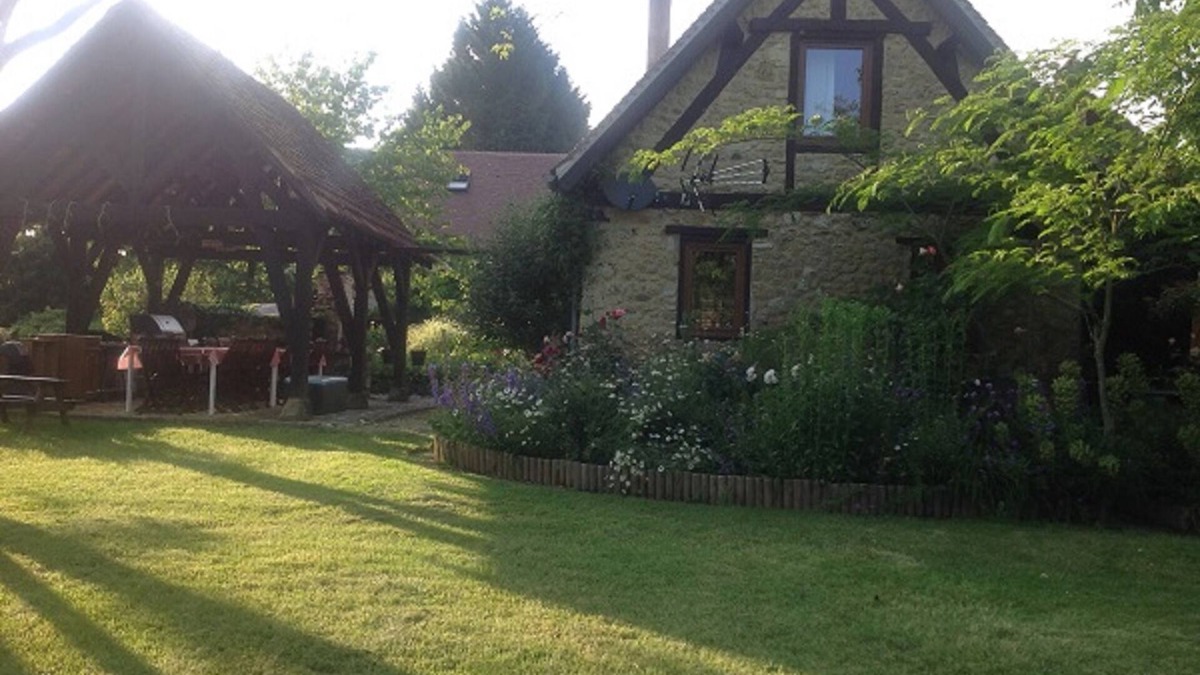 Puybrun Cottage | Charming Individual cottage" La Petite Grange" for maximum 4 people
