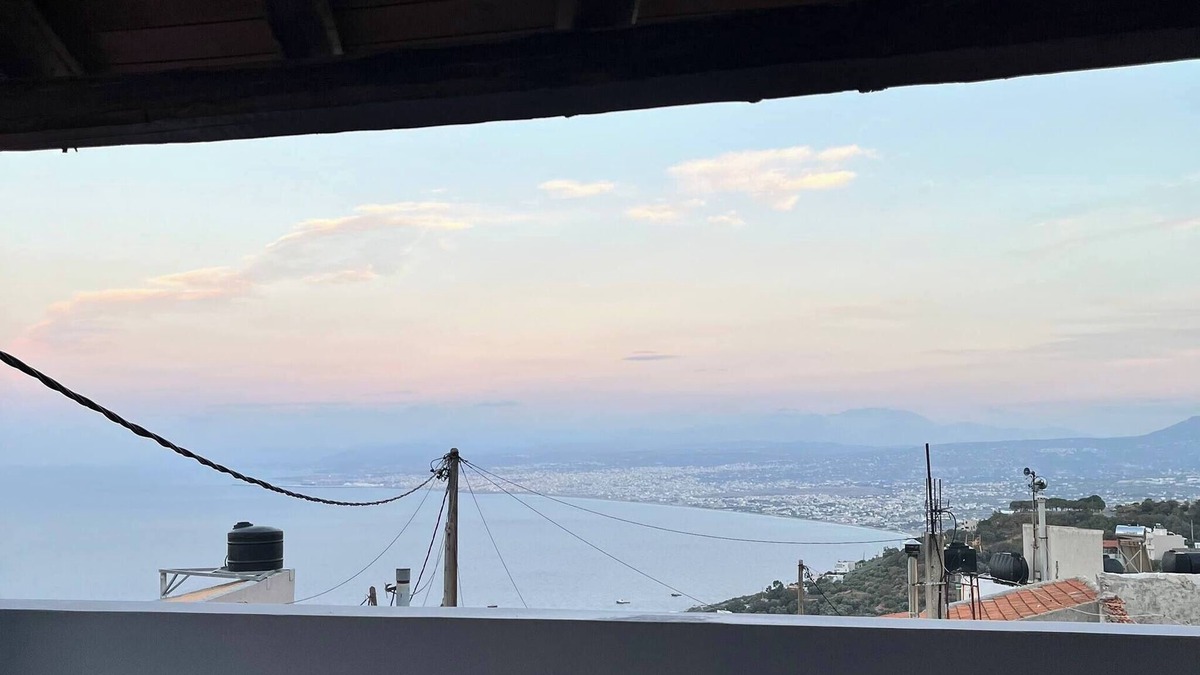 Rodhia House | Charming Iraklio Apartment with Private Entrance and Breathtaking Views