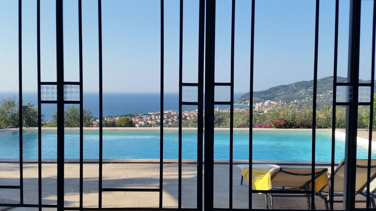 Monade Santa Lucia Villa | Charming Italian villa surrounded by olive and pine trees - Panoramic bay view