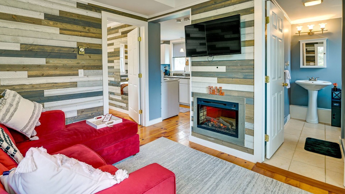 Jefferson Cottage | Charming Jefferson Cottage w/ Fire Pit!