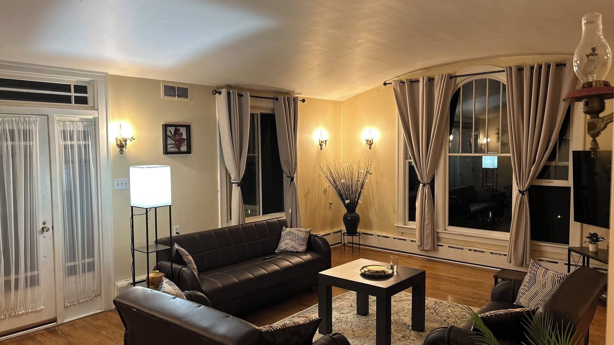 Tire Hill House | Charming Johnstown Getaway - 3BR Home with AC, WiFi & Private Creek Access