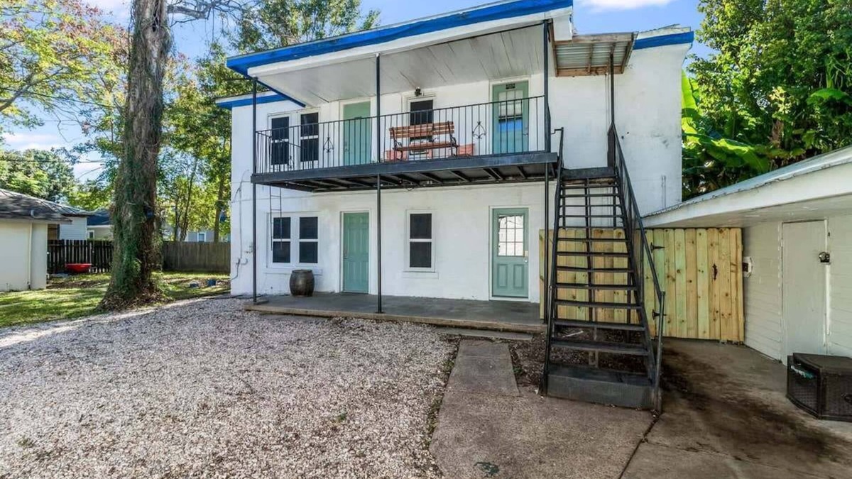 Freetown - Port Rico House | Charming Lafayette Apartment: 3 Bedrooms, Free Parking!