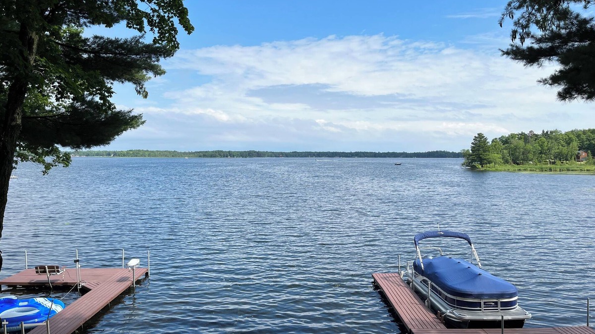 Aitkin Cabin | Charming Lakefront Cabin on Clean & Clear Big Pine Lake. Pet Friendly!n