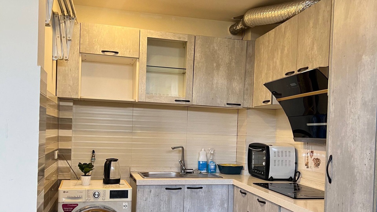 Truc Bach Apartment | Charming Lakeview Studio Near West Lake – Peaceful & Cozy