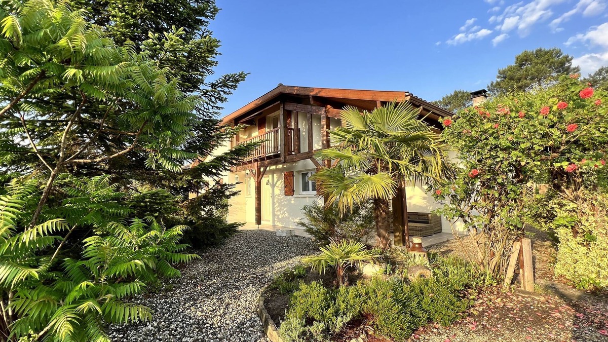 Lit-et-Mixe Villa | Charming Landaise villa at the edge of the forest for assured tranquility