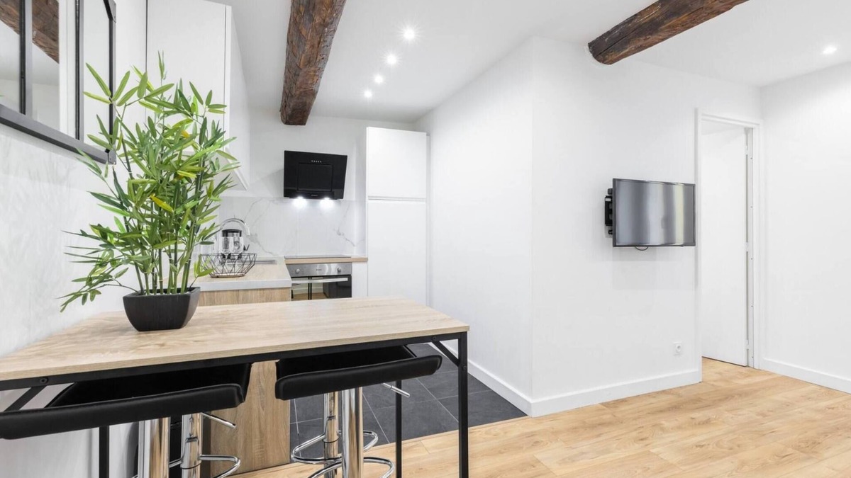 Nice Apartment | Charming little 2-room apartment in the old town