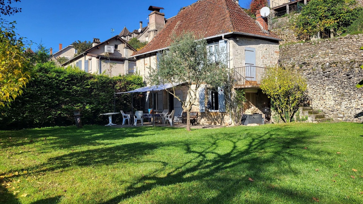 Gramat House | CHARMING LITTLE HOUSE IN LOT IN STONE AND STUD