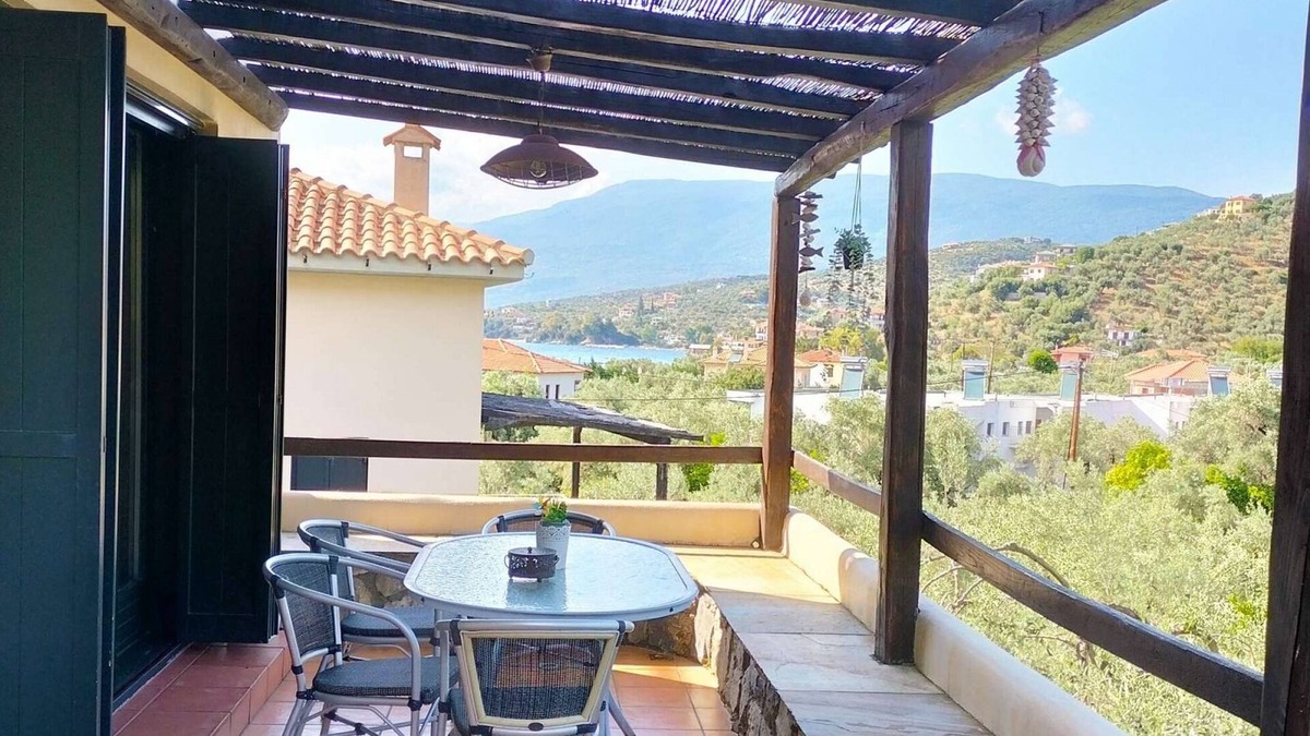 Afissos Apartment | Charming Loft Apartment in Afissos, Pelion - Relax and Rejuvenate in Paradise!