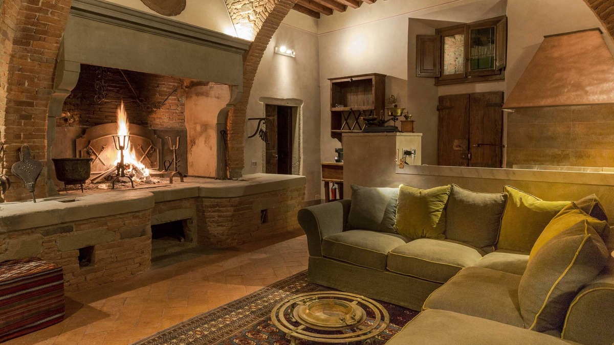 Arezzo Apartment | Charming & Luxury Historic Guest House in the Center of Arezzo (Tuscany)
