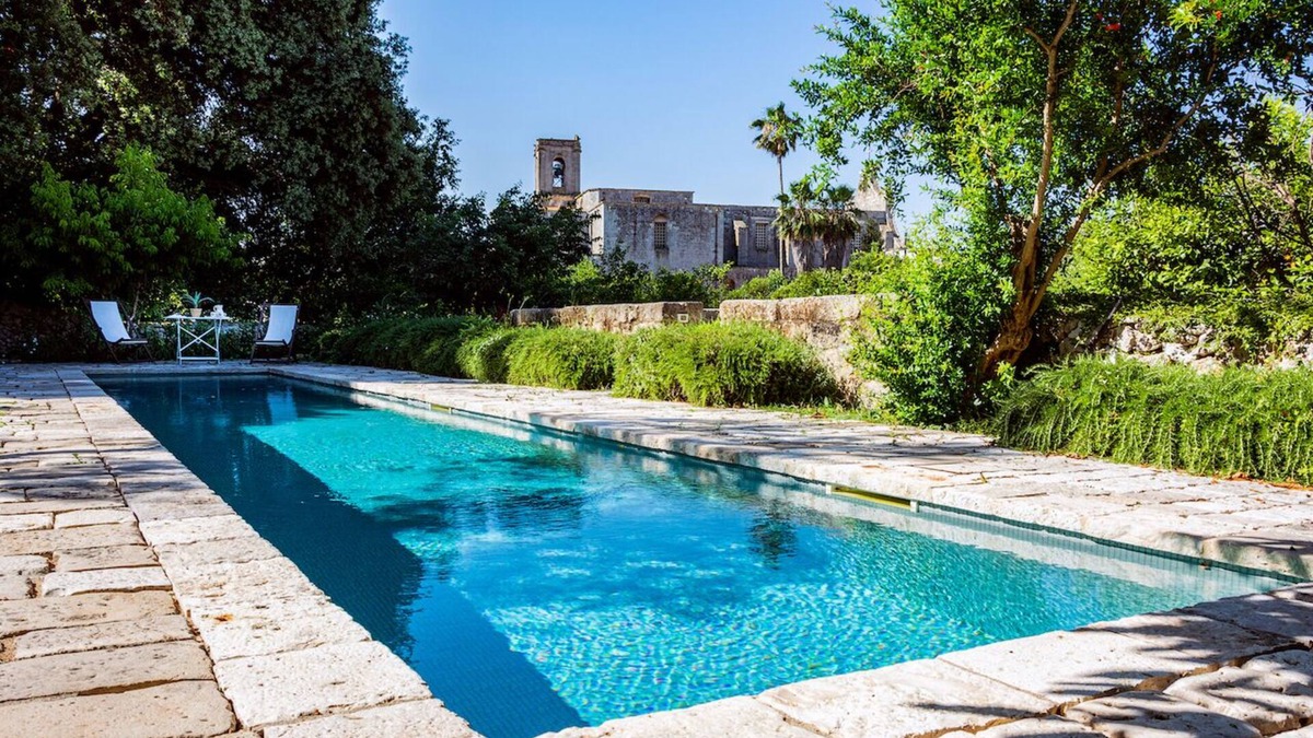 Muro Leccese Villa | Charming Masseria Ferramosca with a secret garden and pool near Otranto