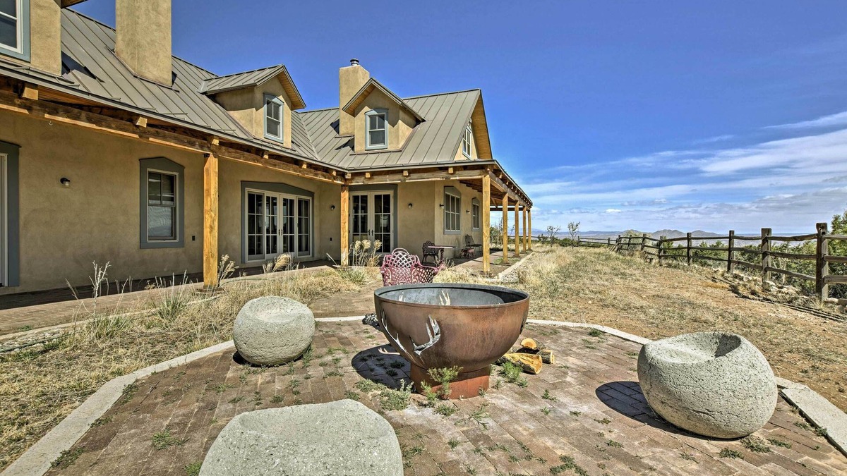 Cerrillos House | Charming Mountain Estate w/Views + Fire Pit!