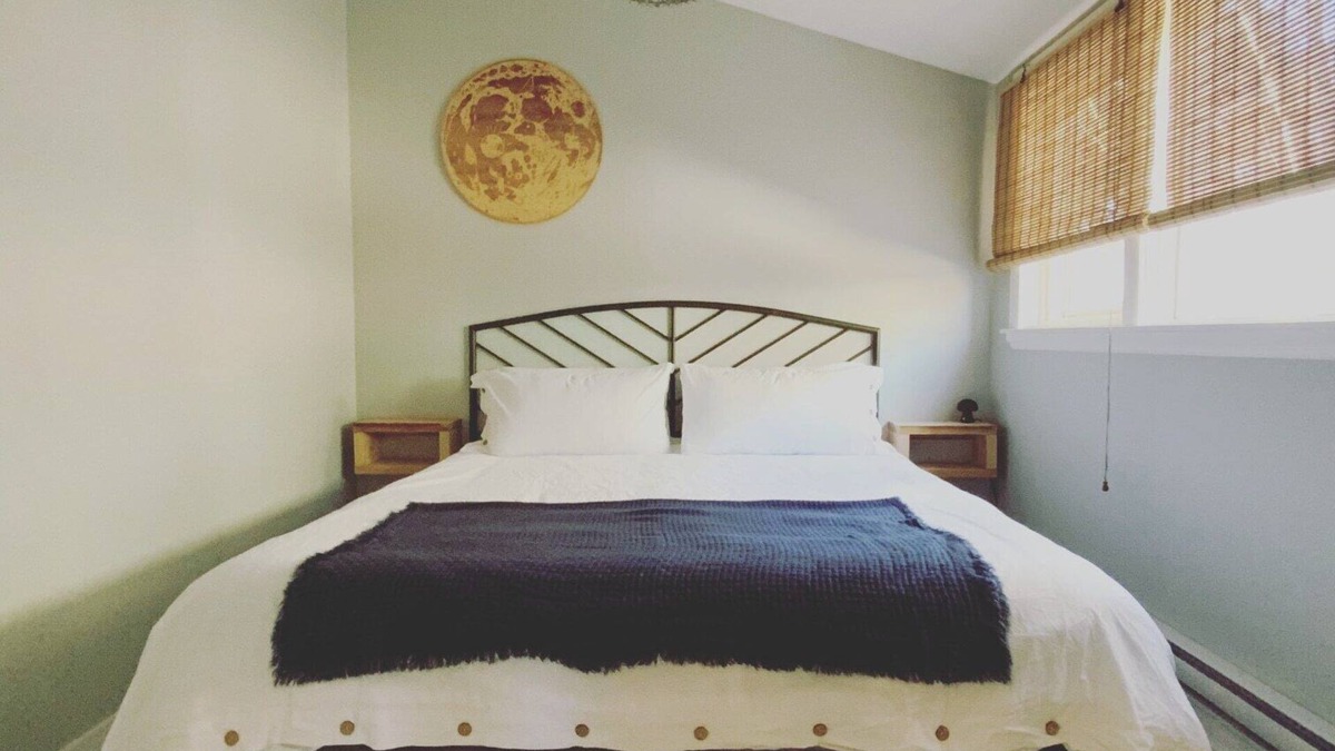 New Denver Apartment | Charming New Denver suite