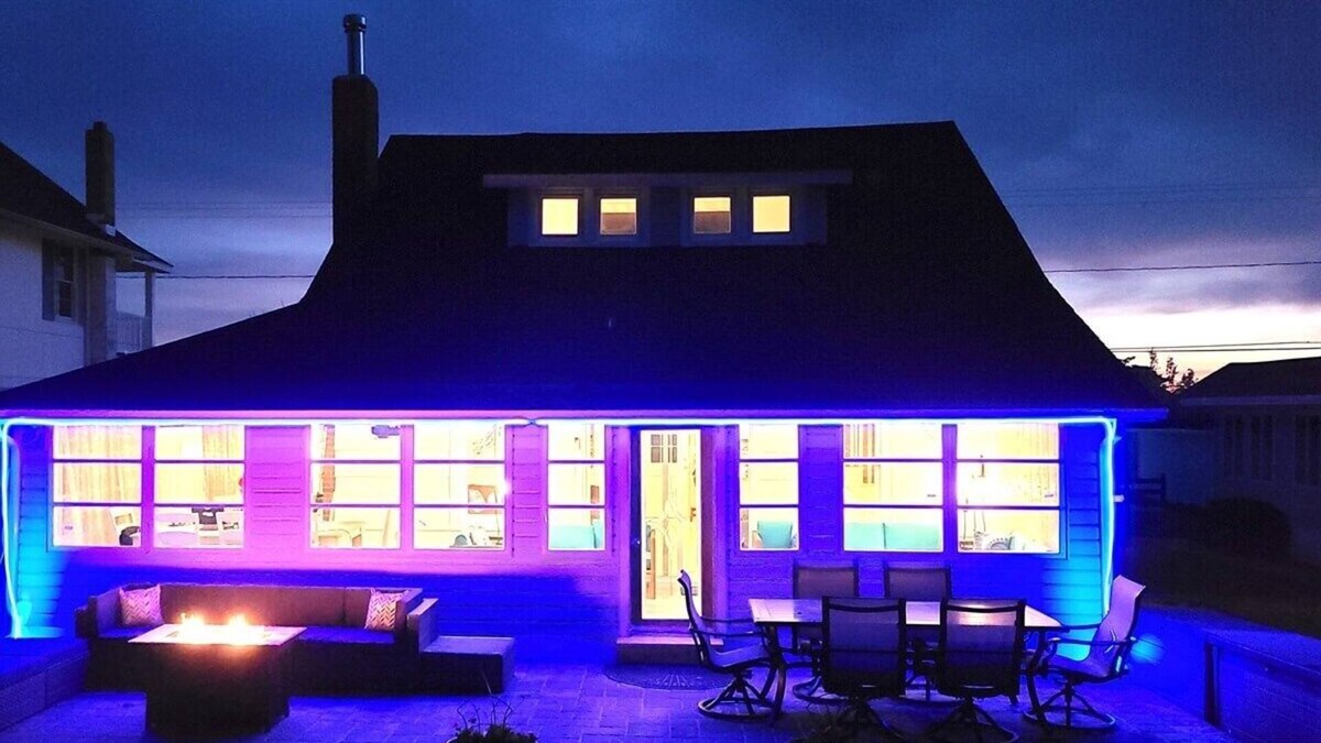 Slaughter Beach Cottage | CHARMING NEW WATERFRONT | Dog Friendly | Great Views | Walk to Beach | Clean